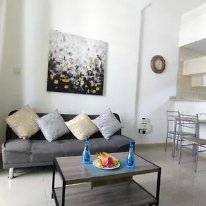  Апартаменты Marina View Manchester Tower